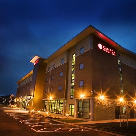 Ramada Plaza Wrexham Hotel Exterior foto