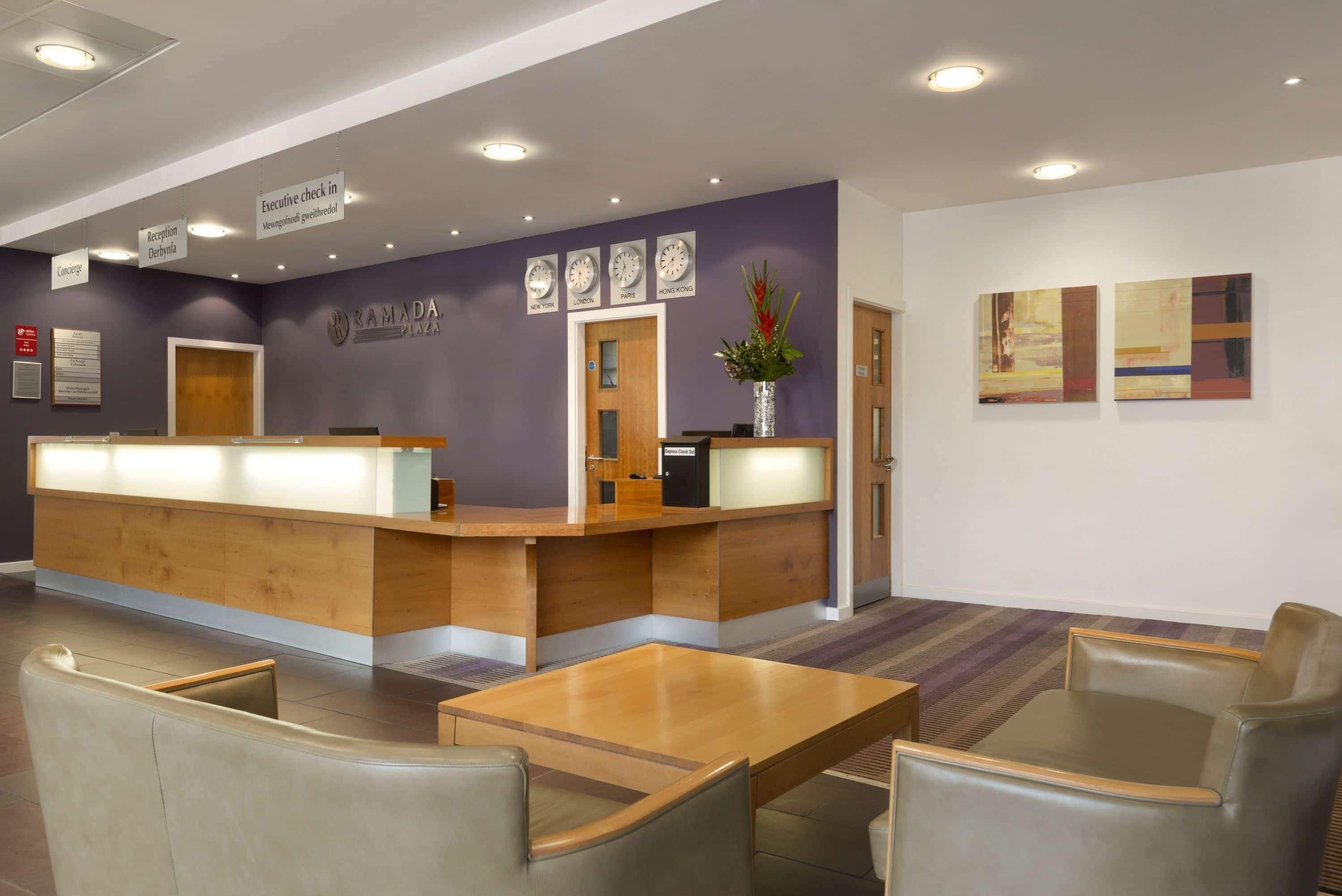 Ramada Plaza Wrexham Hotel Exterior foto