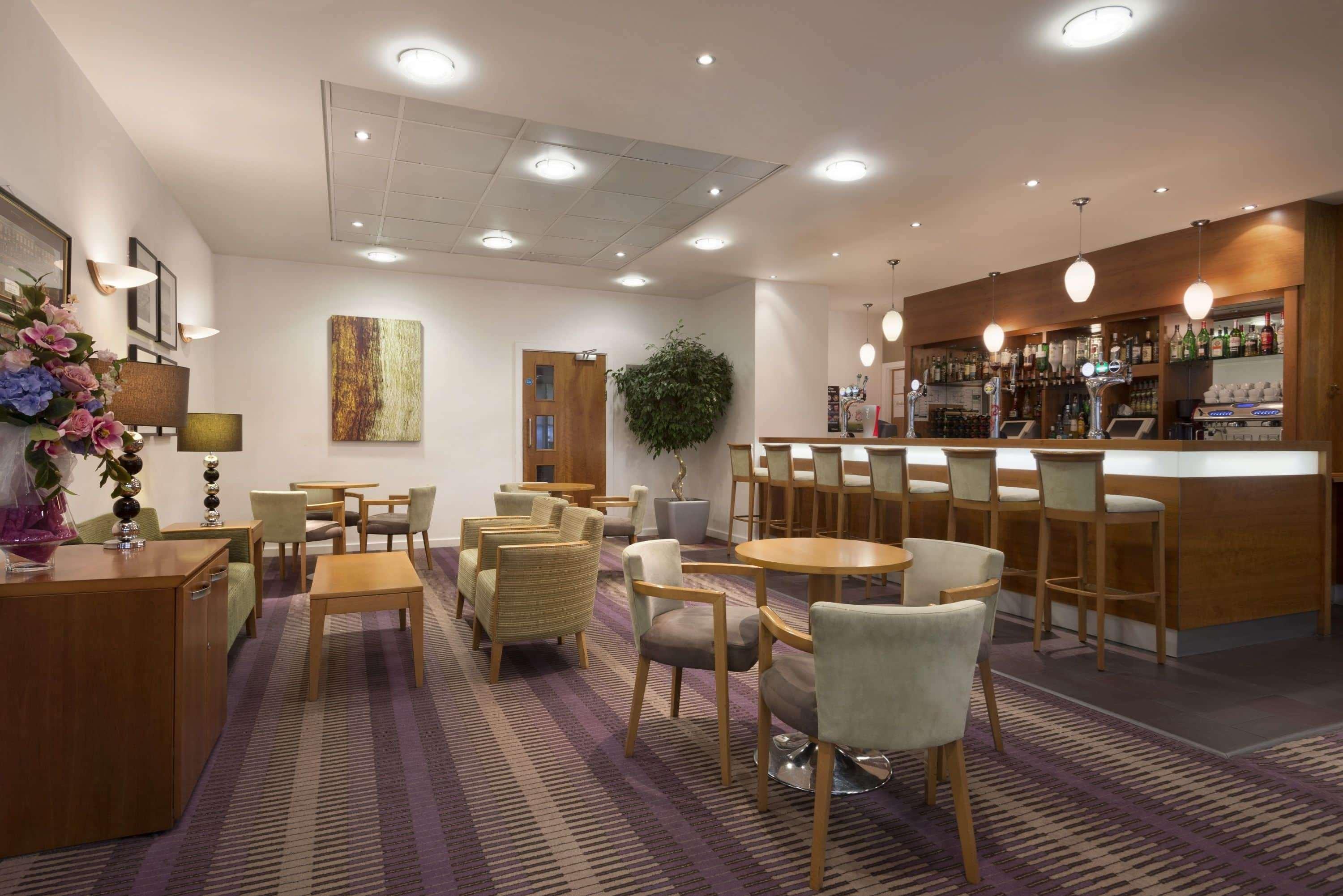 Ramada Plaza Wrexham Hotel Exterior foto
